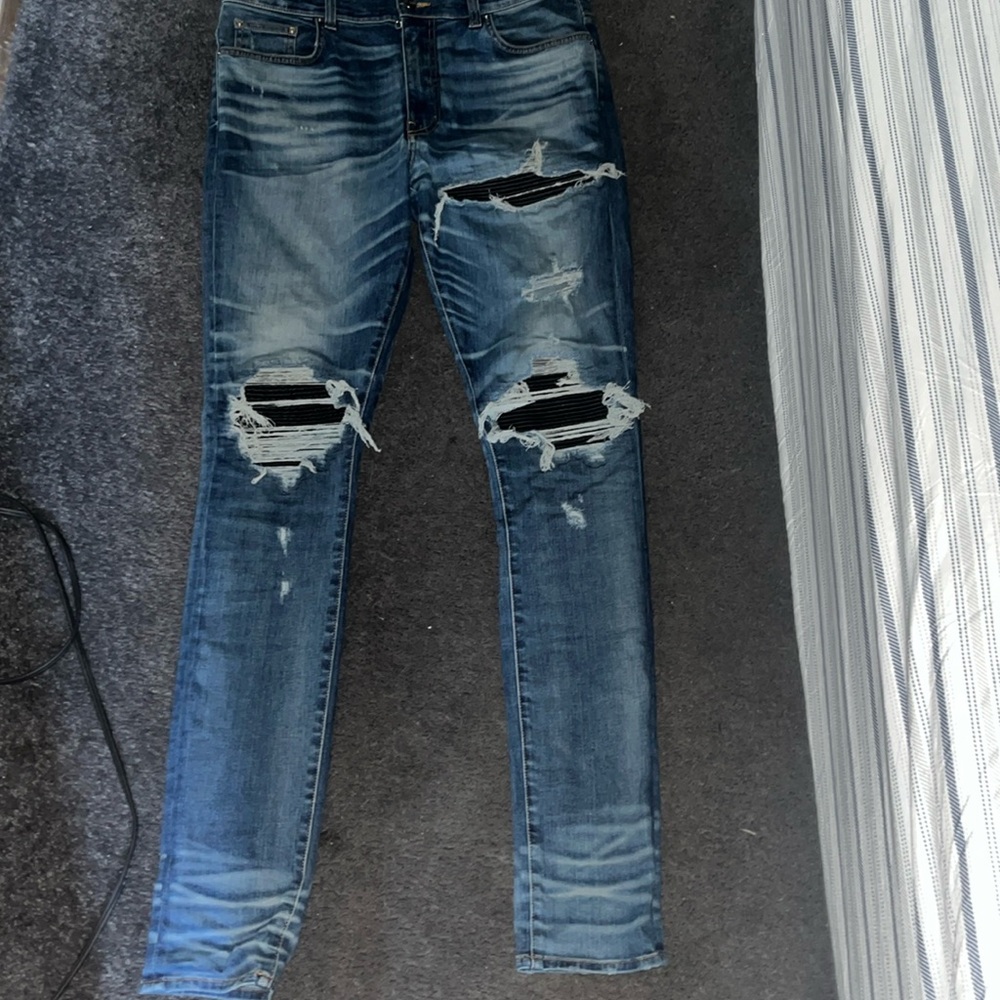 Amiri jeans size 34 still in great condition wore once